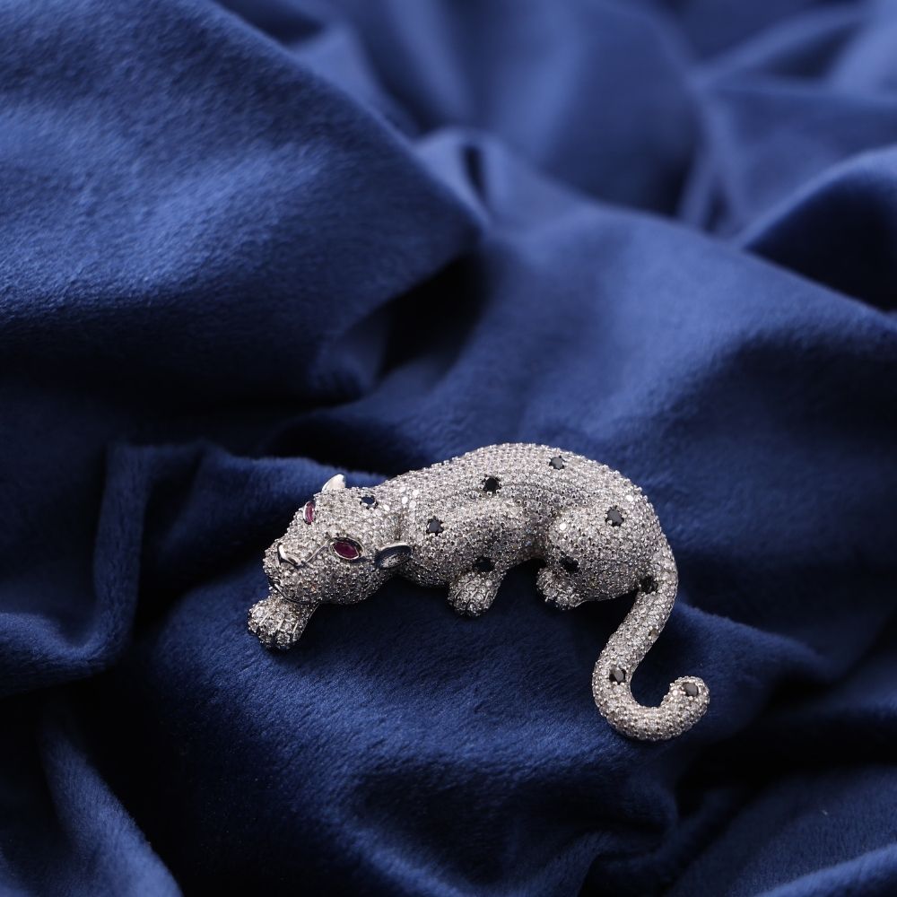 Luxury zircon animal leopard 925 silver brooch