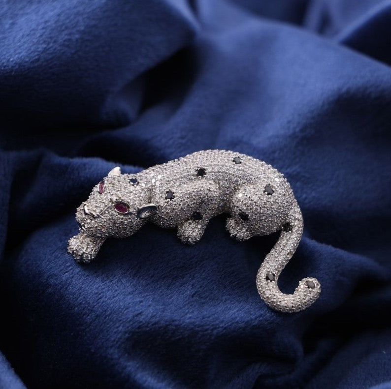 Luxury zircon animal leopard 925 silver brooch