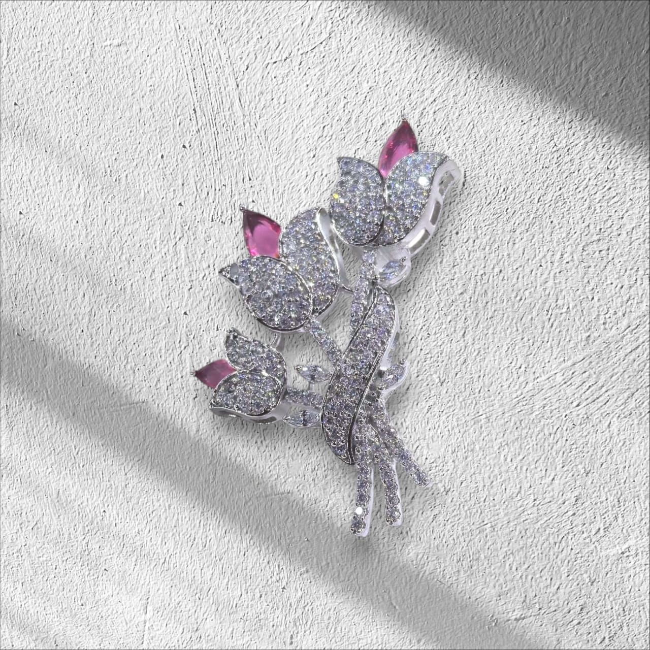 925 silver Sparkling Tulip Bouquet Brooch