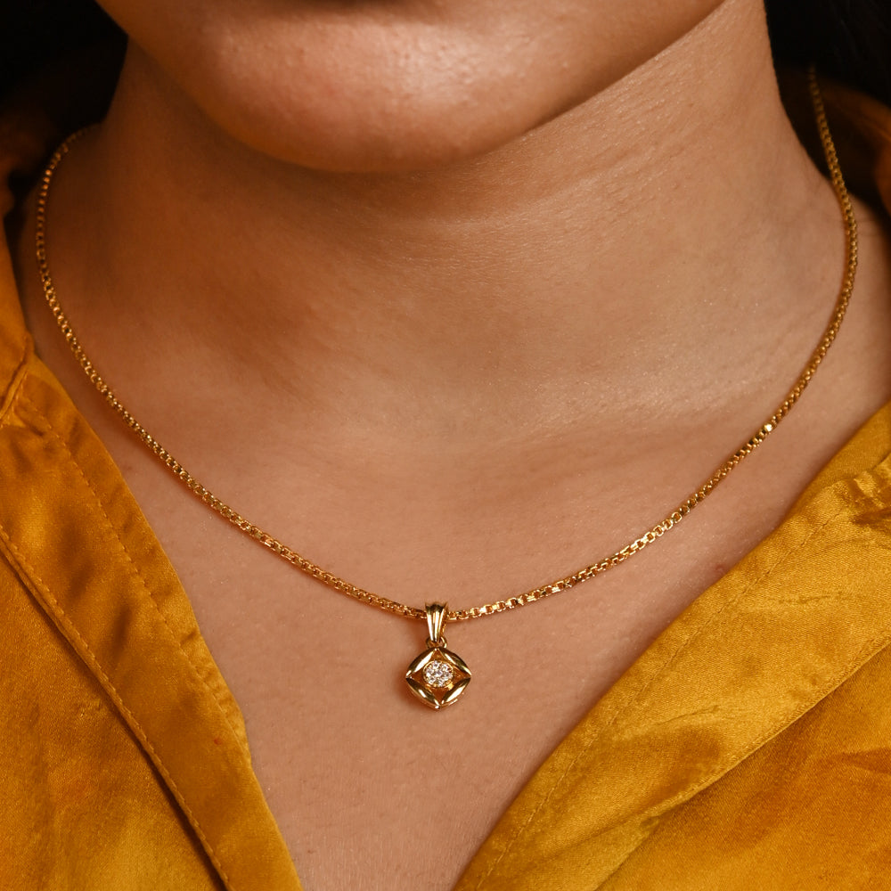 925 Silver solitairePendant with earrings and Chain for women & girls